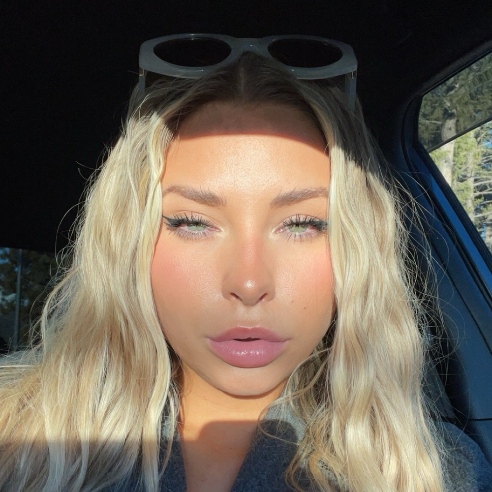 Meet your Posher, Darrien